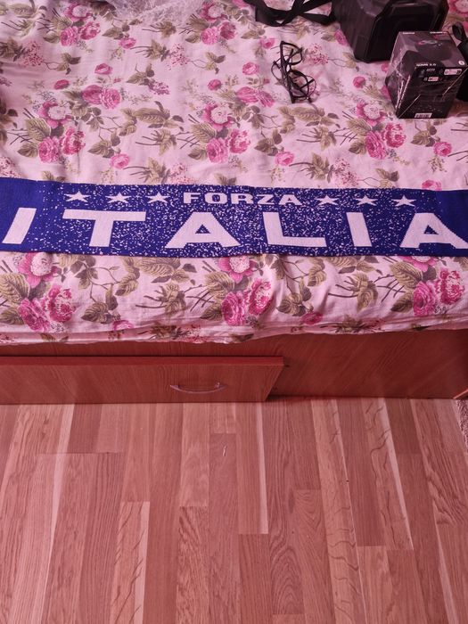 Fular cu ITALIA impecabil