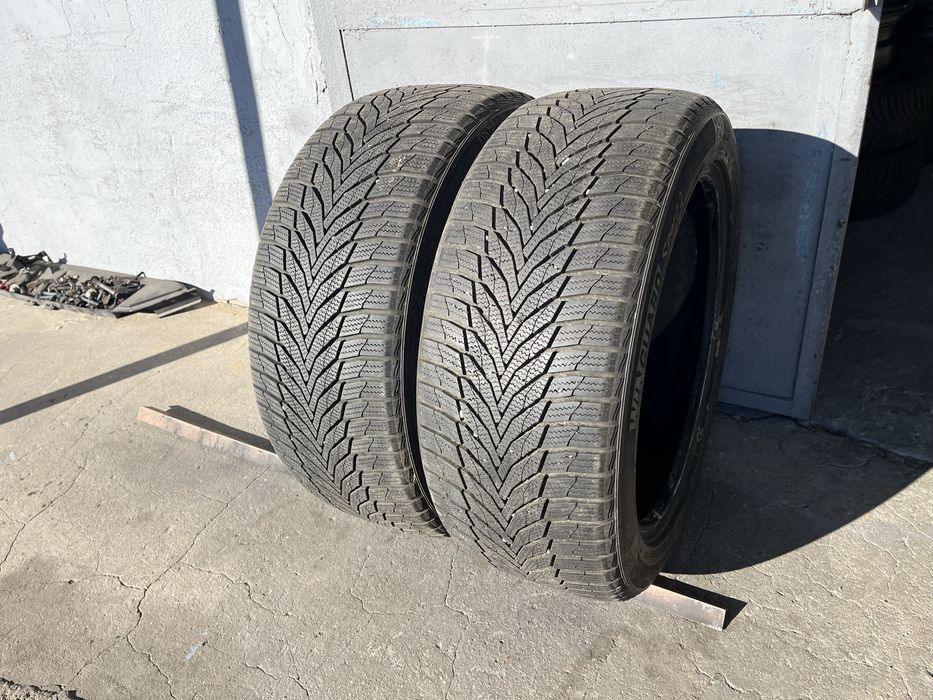 2 бр. зимни гуми 255/45/19 Nexen DOT 2623 7 mm