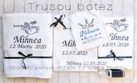 Trusou brodat pentru botez