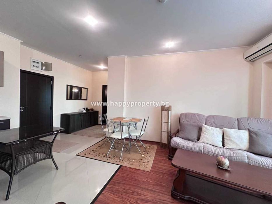 Продава се Тристаен апартамент в к.к. Слънчев бряг - 120 кв.м за 1292 €/кв.м - Снимка #2