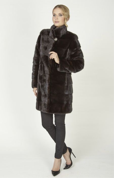 Продам норковую шубу Россия