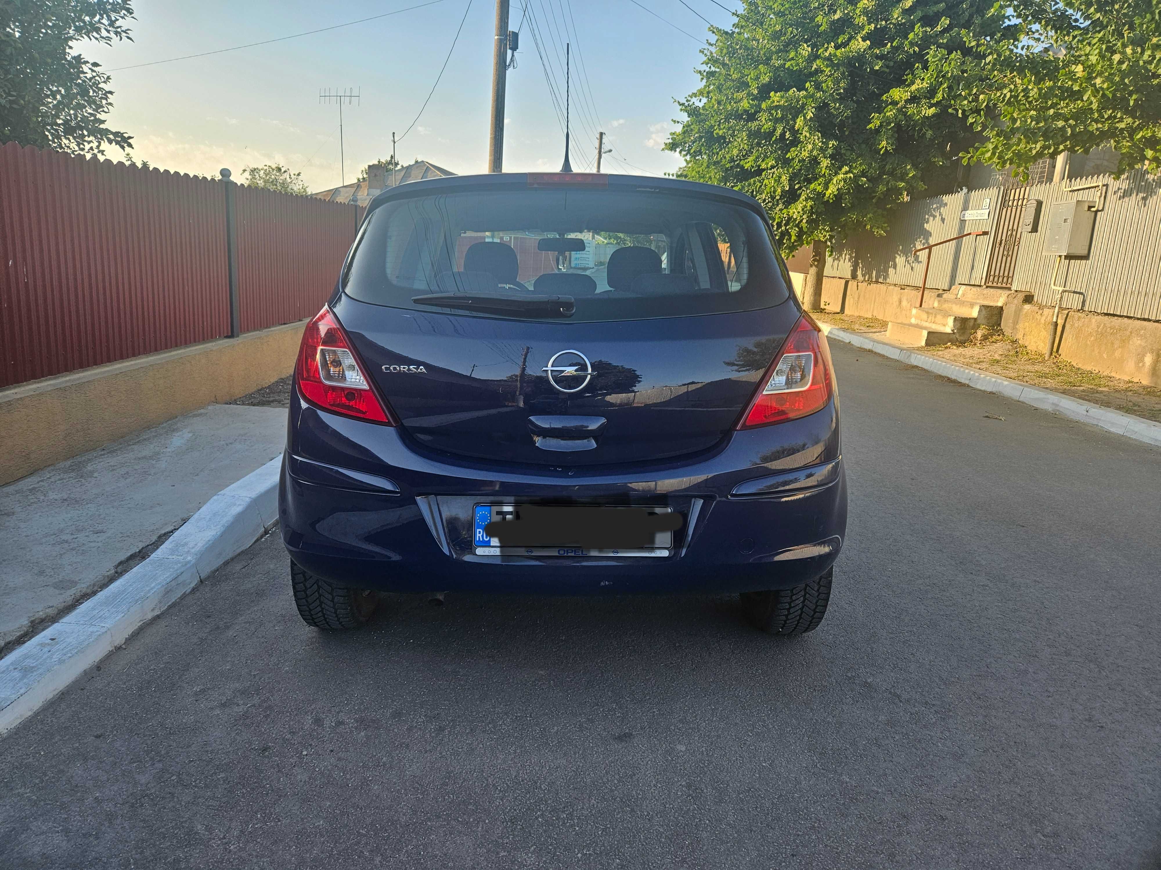 OPEL CORSA 2200 euro