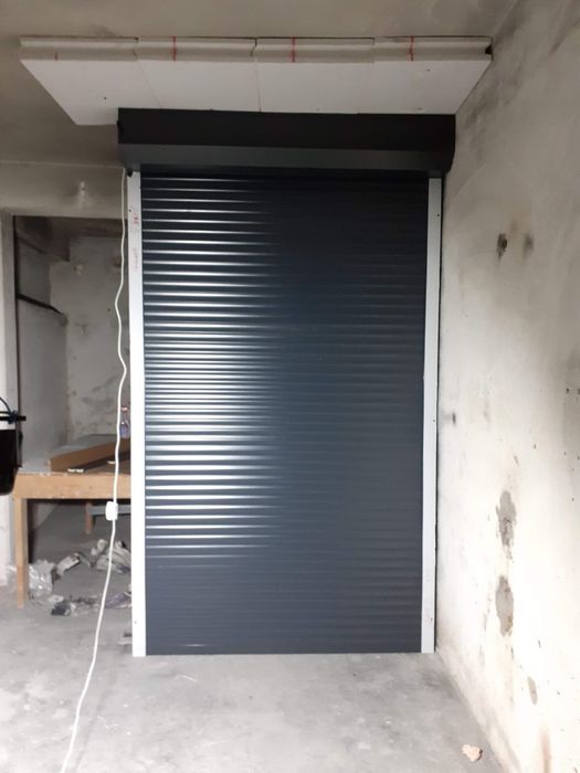 Usi aluminiu tip rulou