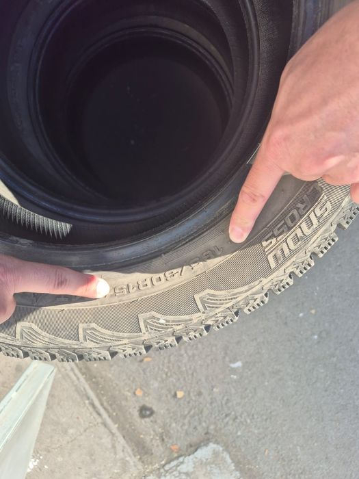 Продам резину в хорошом состоянии