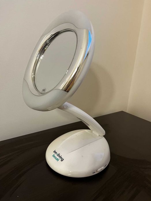 Козметично огледало Innoliving Beaute 5 кратно