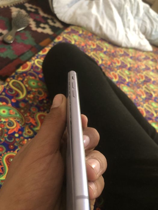 Iphone 11 ekran almashga dovsh kutarotga ishlamed opshi 700 xarajat bo
