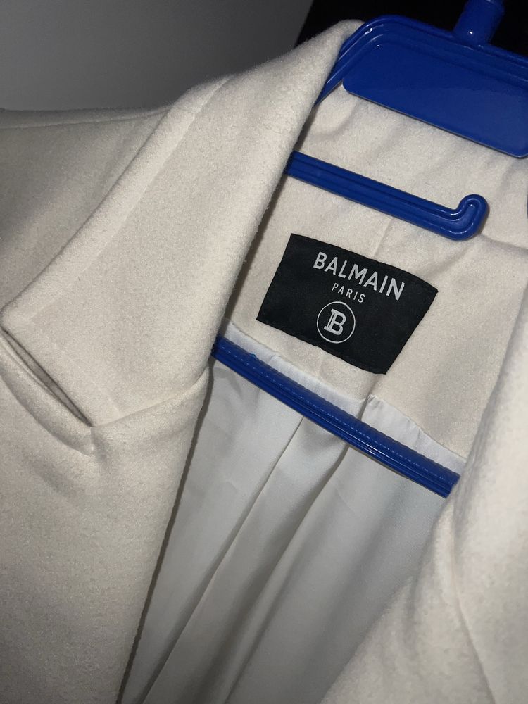 Палто Balmain paris