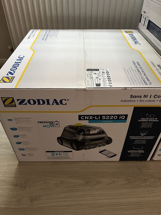 Robot de piscina Zodiac CNX 5220 IQ-Free Sigilat