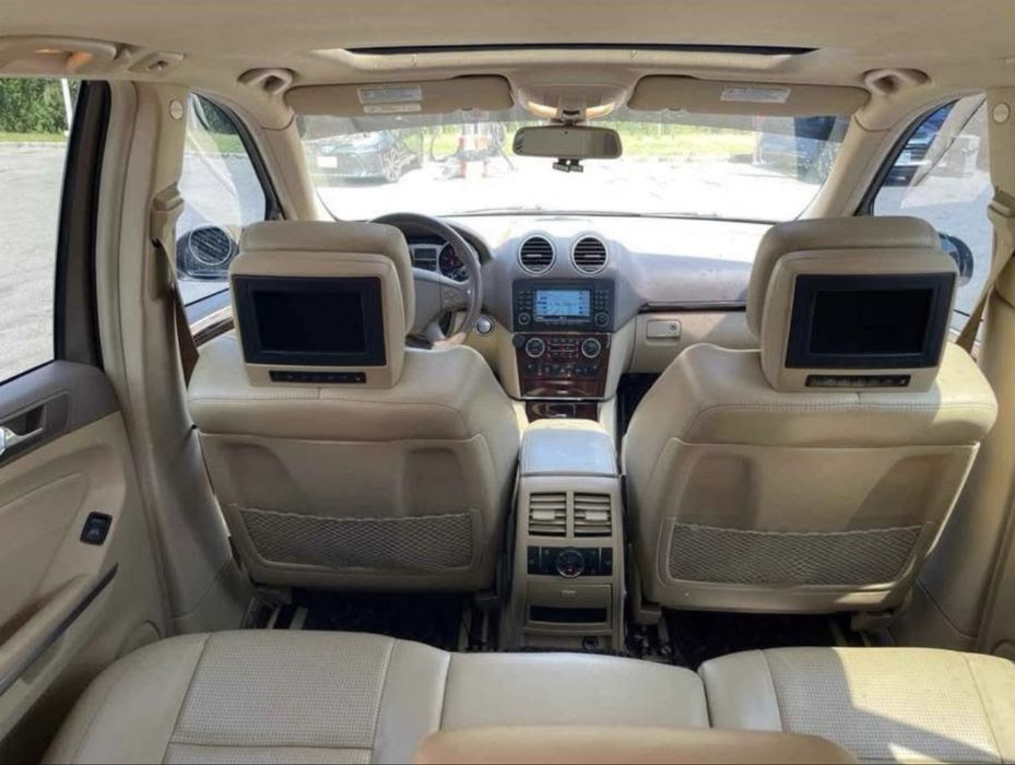 Mercedes-Benz ML 63 AMG 510cp 2008