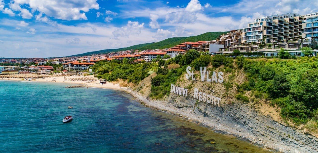 Свети Влас, на 1 минута от морето