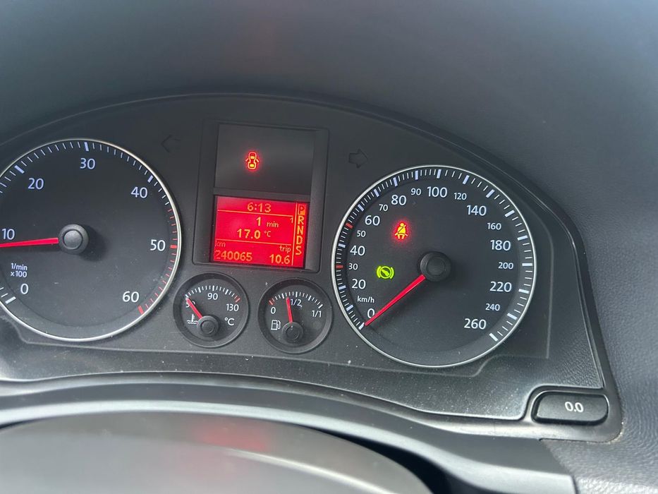 Golf 5 .2.0 diesel. Automat.clima