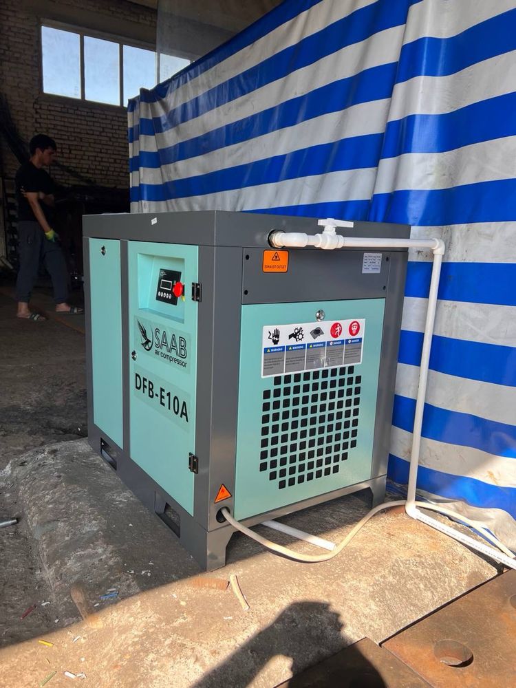 Винтавой компрессор 7,5квт. Vintavoy kompressor 11 kwt