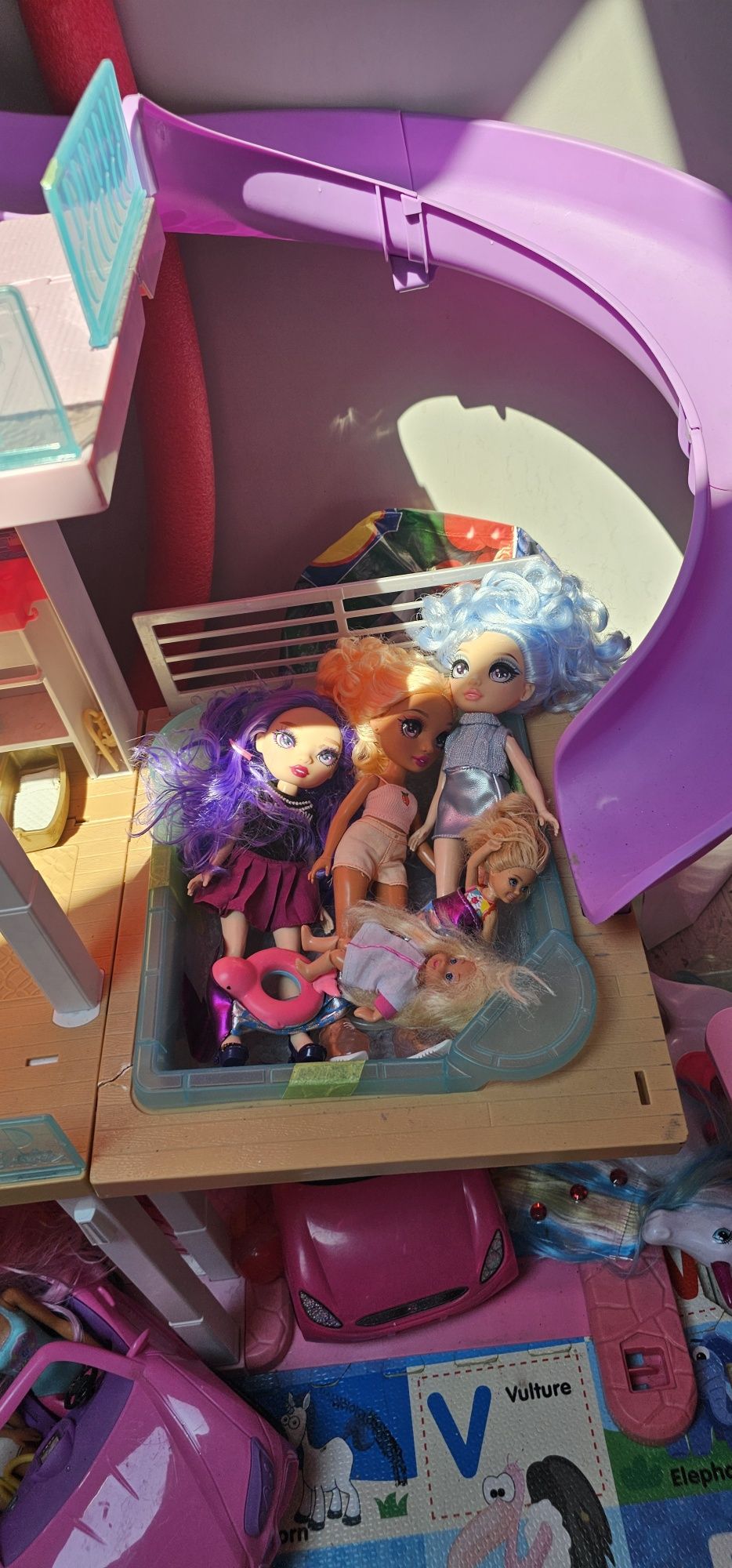 Къща на Barbie и аксесоари