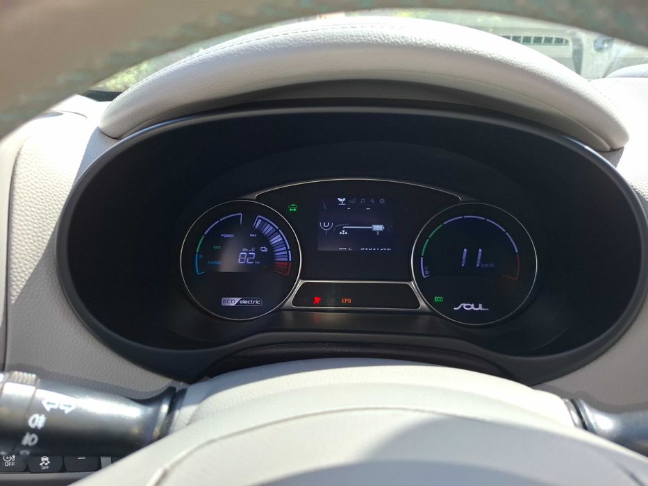 Kia soul ev full electrica automata 2018 piele trapa panoramica luxury