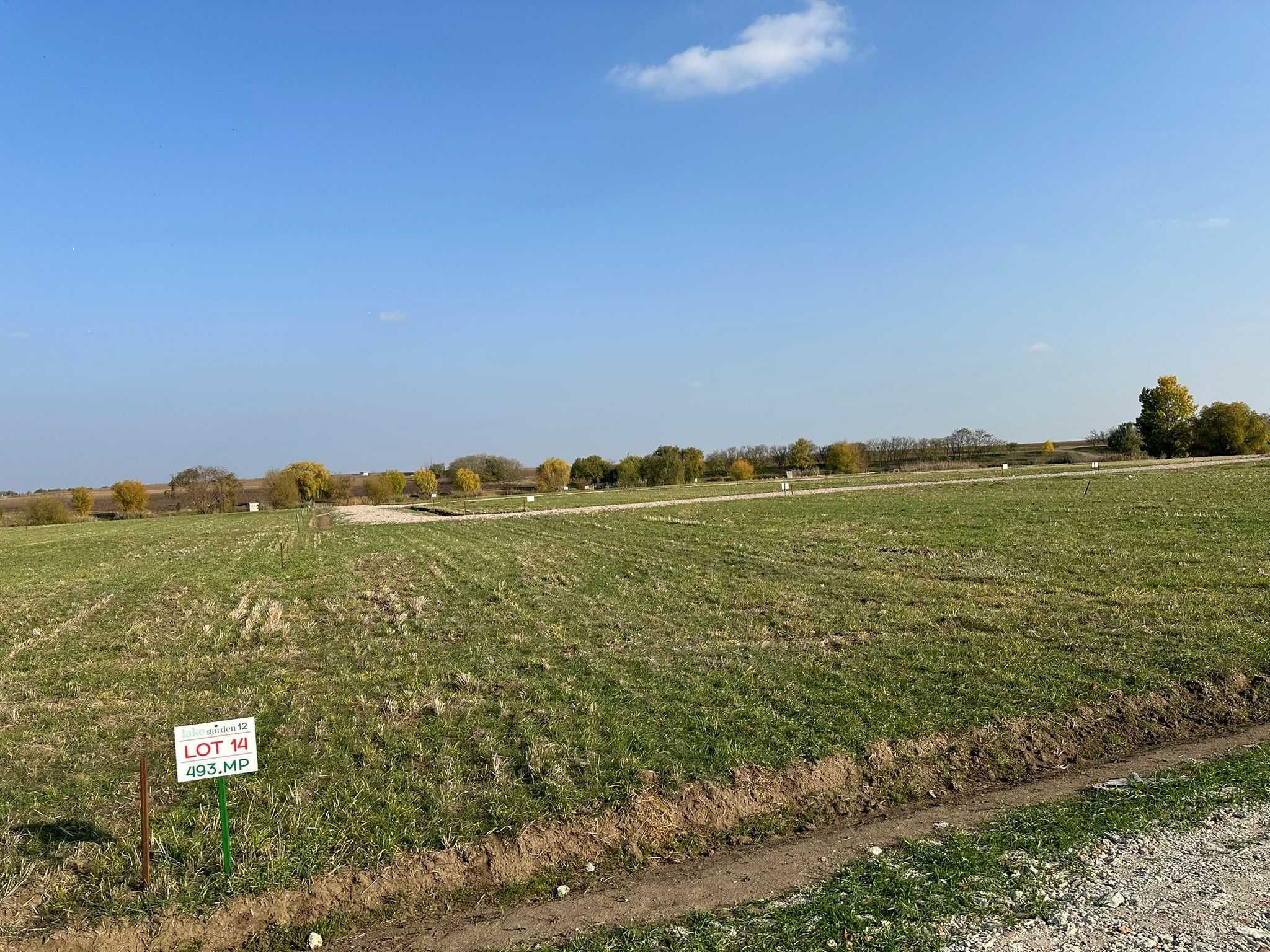 Teren zona de lacuri Berceni sos Dobreni