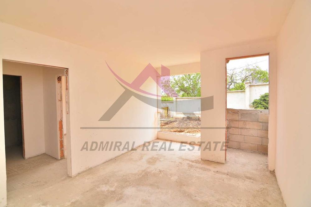 Продава се Тристаен апартамент в Варна, Възраждане 2 - 79 кв.м за 1836 €/кв.м - Снимка #1