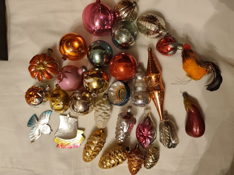 Продам елочные игрушки советских времён