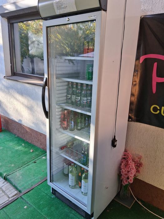 Vitrina frigorifica verticala Ugur