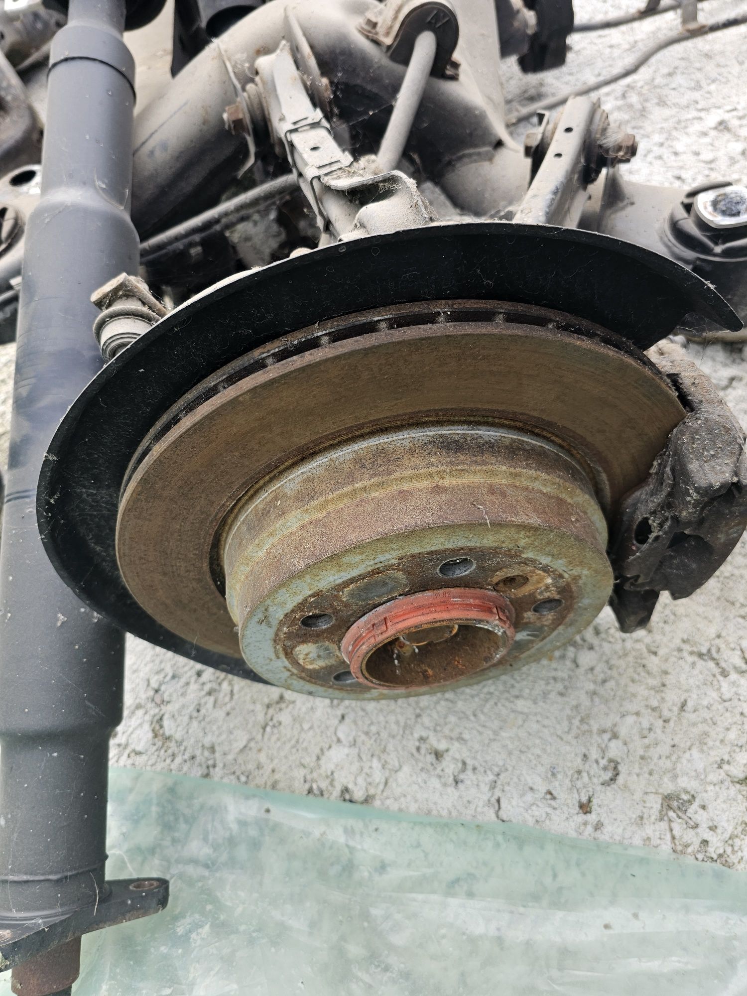 Discuri frana fata si spate bmw seria 3 e90, e91,e92 ,e93 Lci