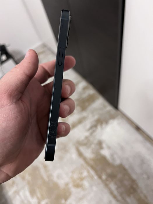 Iphone 13 necodat impecabil 128 gb baterie 92%