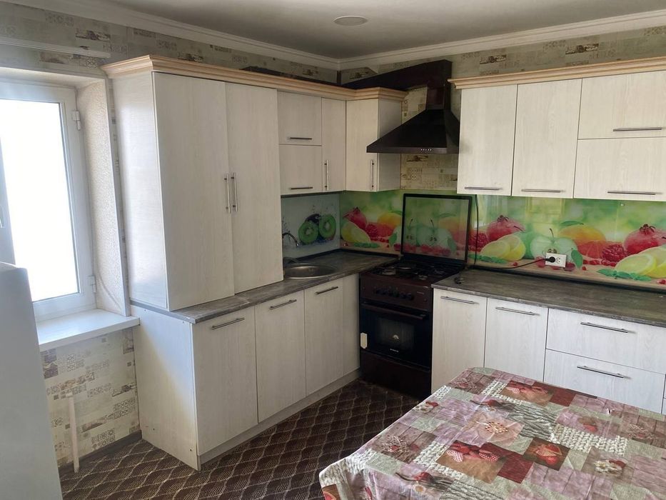 Максим Горке метро ёнида безмаклер квартирамни ижарага бераман