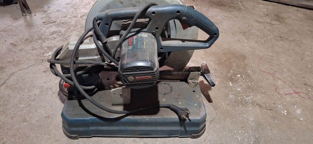Продам отрезной станок BOSCH