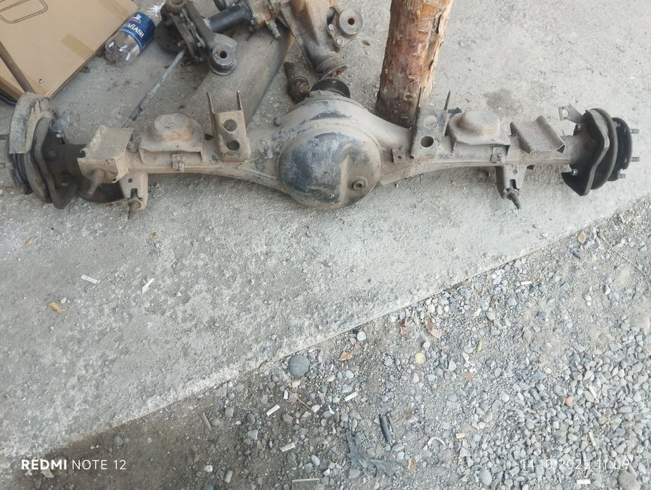 Продам мост от терано под дисковые тормоза