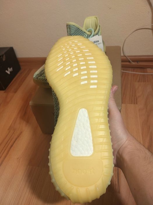 Yeezy 350 v2 marimea 44