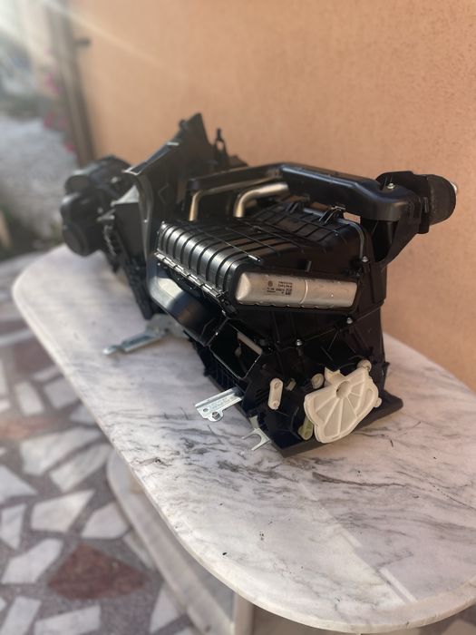 Aeroterma ventilator radiator Climatizare Volkswagen Transporter T5