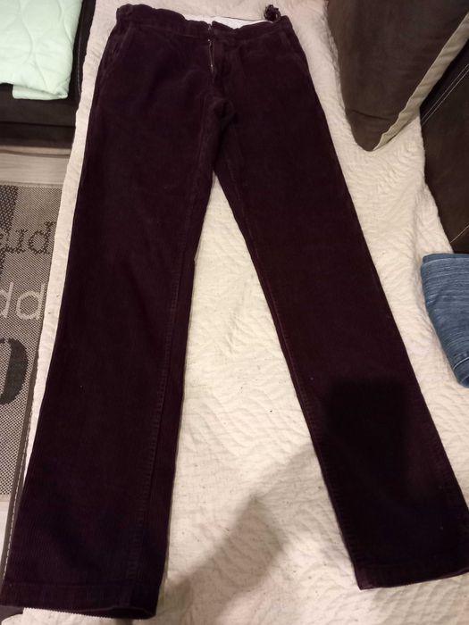 Мъжки джинси Ben Sherman от средно едро кадифе.Размер 28.