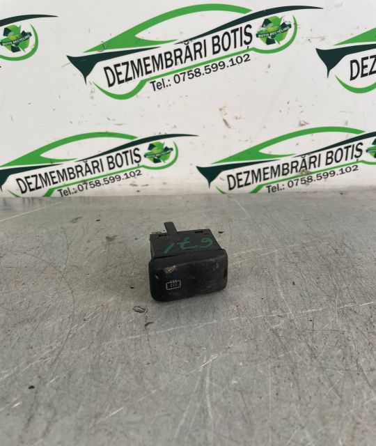 Buton dezaburire parbriz 6N1959621 Volkswagen VW Polo a 3-a generatie