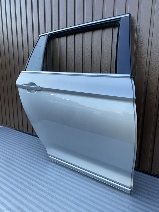 Usa dr spate combi vw Passat B8 cod culoare LB7W (Impecabila)2015-2020