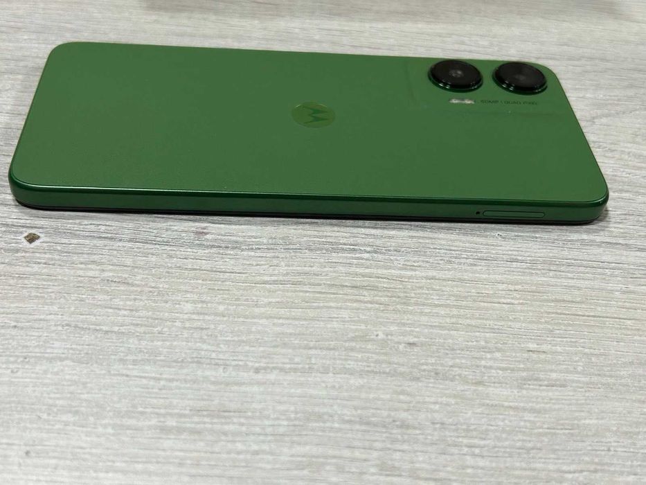 Motorola  G35 5G 256GB 4GB+4 GB RAM Dual