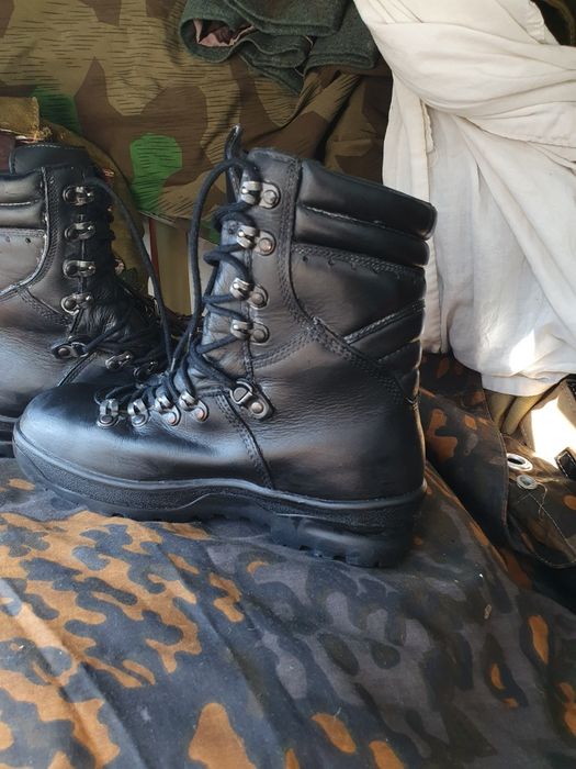 De vânzare: Bocanci Jolly 6510/GA Black Storm – Mărimea 38, fabricați