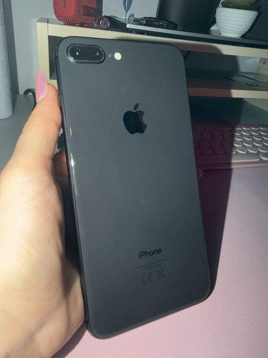 IPhone 8 Plus 64GB