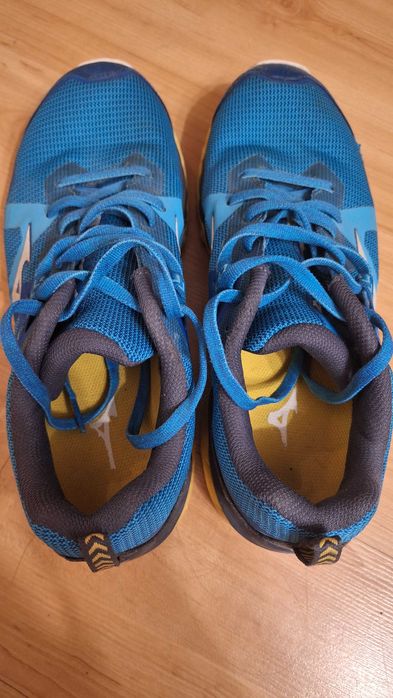 Маратонки за бягане