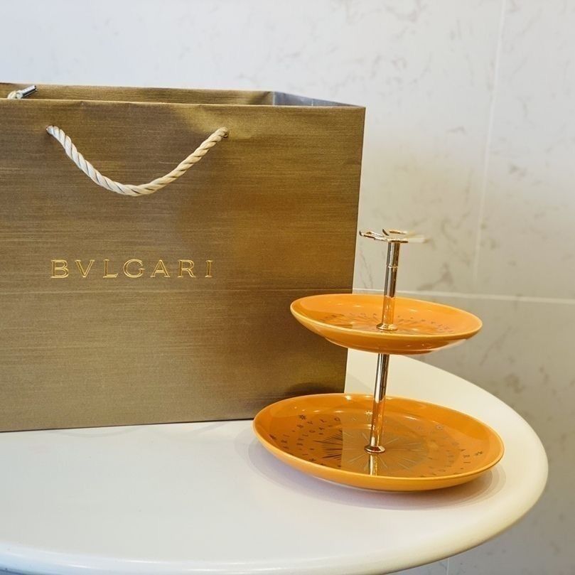 Набор посуды под BVLGARI