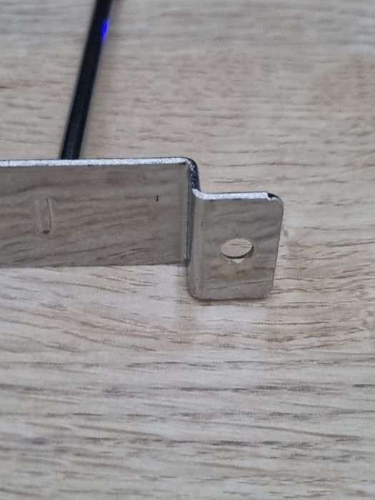 Крючки металлические