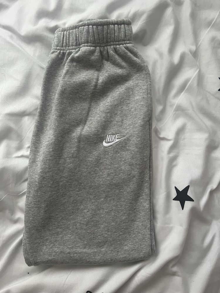 Pantaloni de trening Nike