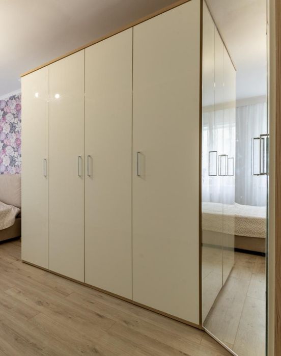 Продам шкафы Шатура