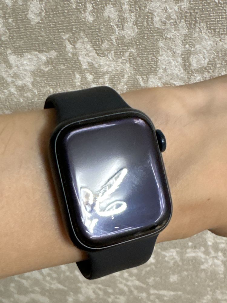 Apple Watch Series 8 41 мм