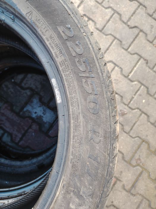 Vând cauciucuri vara 17"