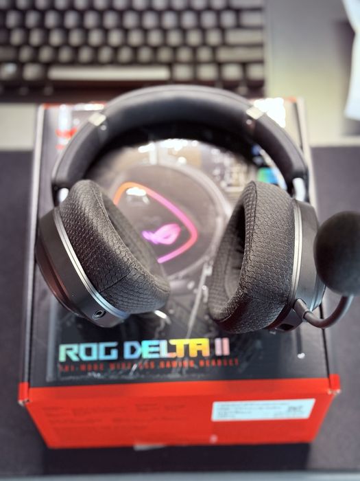 Casti Asus Rog Delta 2 pc gaming wireless