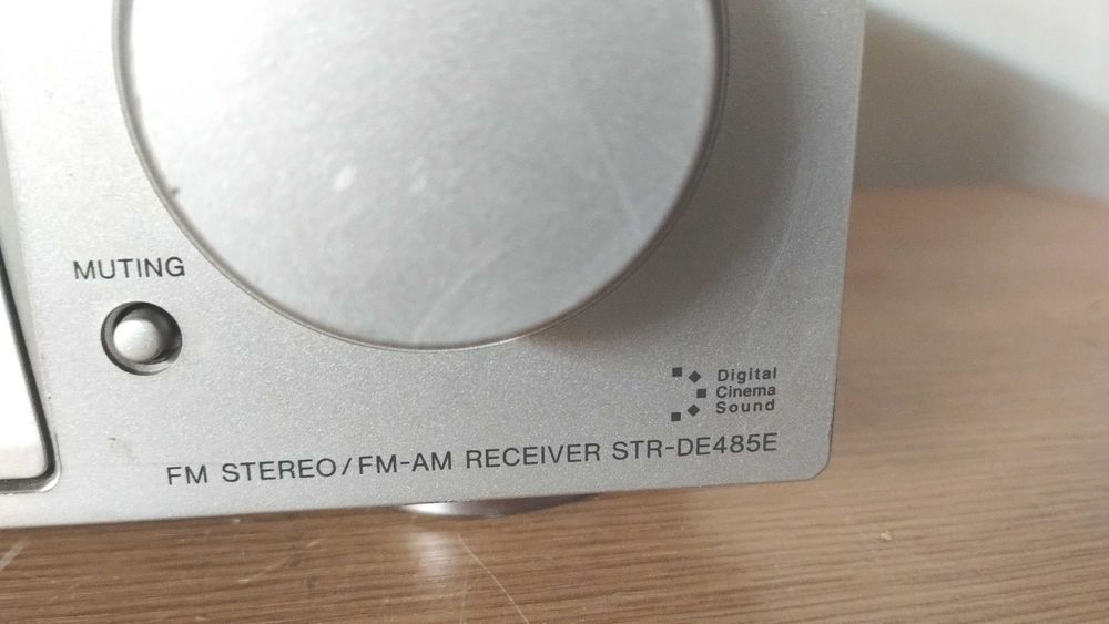 radio receiver amplituner Sony strde485 pt piese sau restaurare