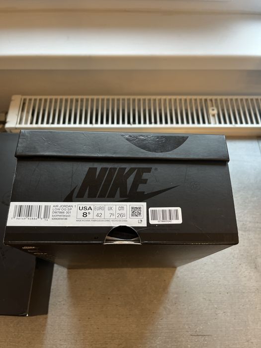 Jordan 1 Low Travis Scott Phantom
