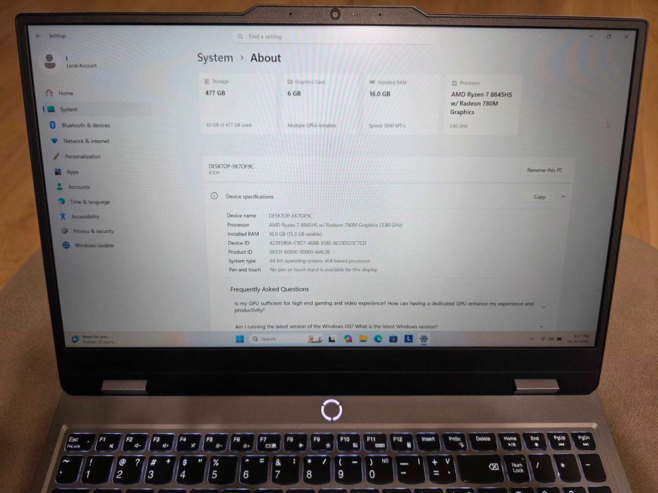 Лаптоп Lenovo LOQ 15AHP9, AMD Ryzen 7 8845HS, NVIDIA RTX 4050 6GB