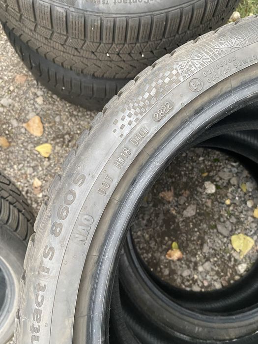 235/40/19 Continental 4бр 2022