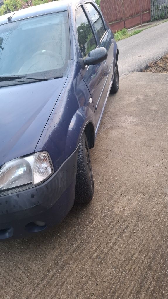 Dacia Logan  2006