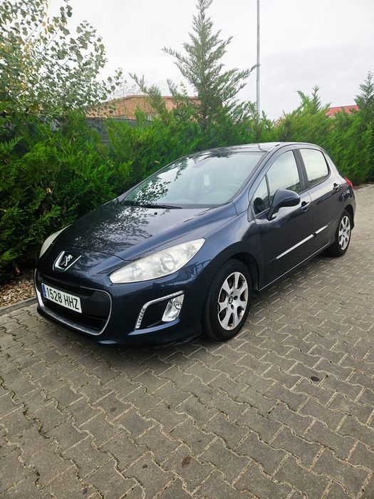 Vând Peugeot 308