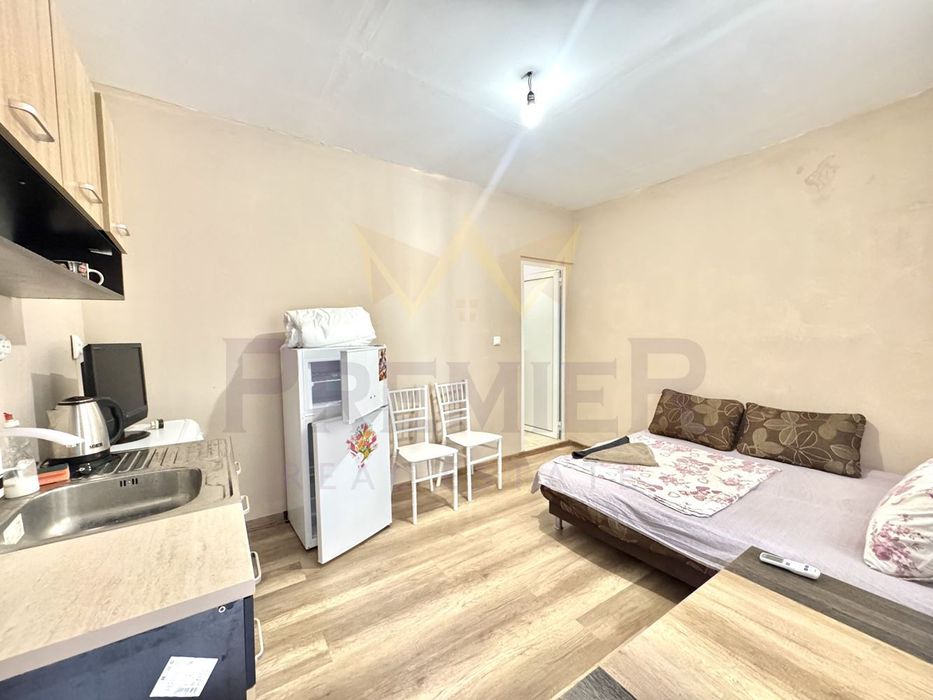 Продава се Къща в Варна, Лятно кино Тракия - 100 кв.м за 4100 €/кв.м - Снимка #2